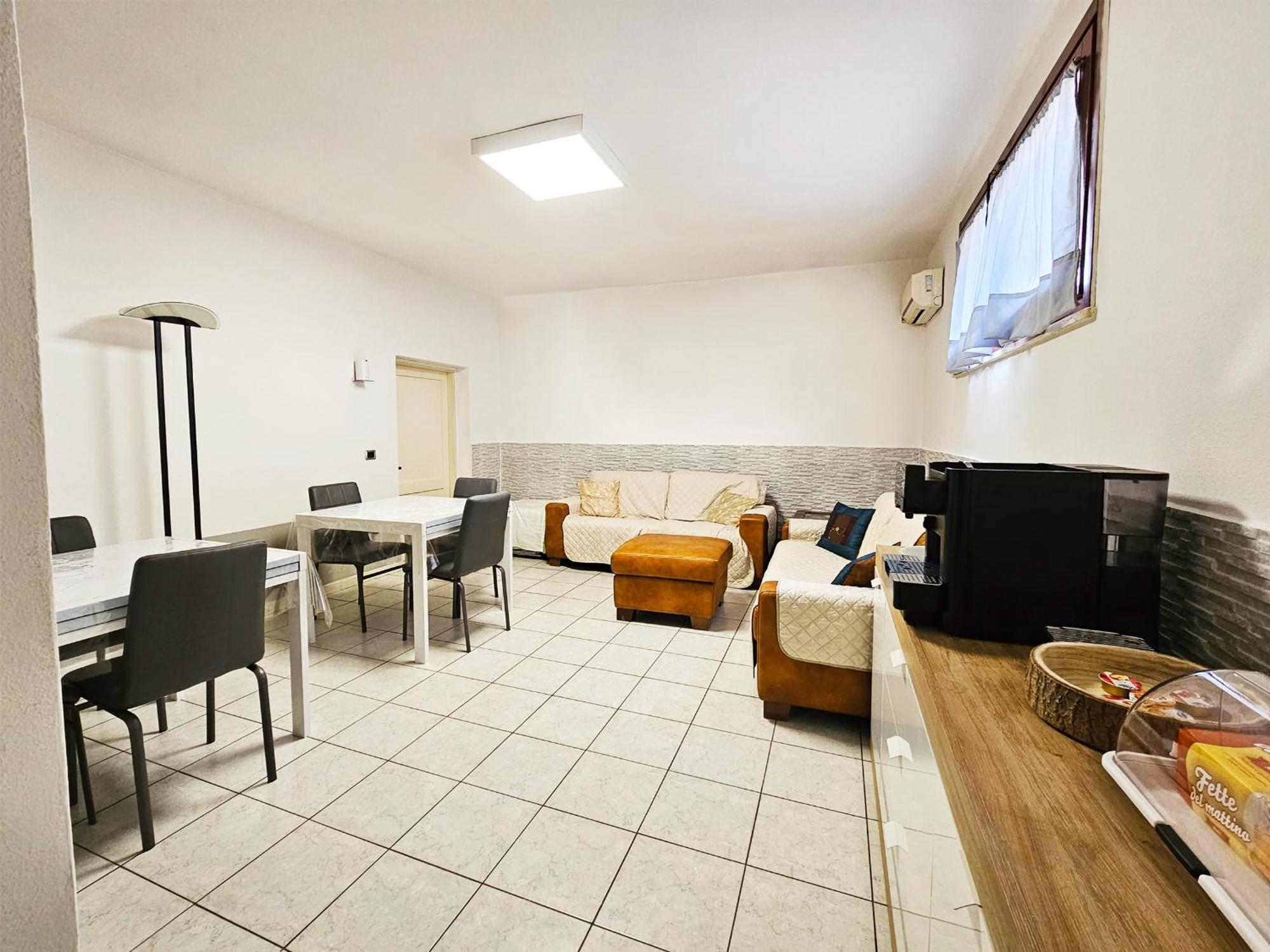 Bed and Breakfast Beb Sa Tanca Nostra Sassari Exterior foto