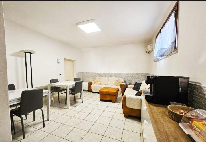 Bed and Breakfast Beb Sa Tanca Nostra Sassari Exterior foto